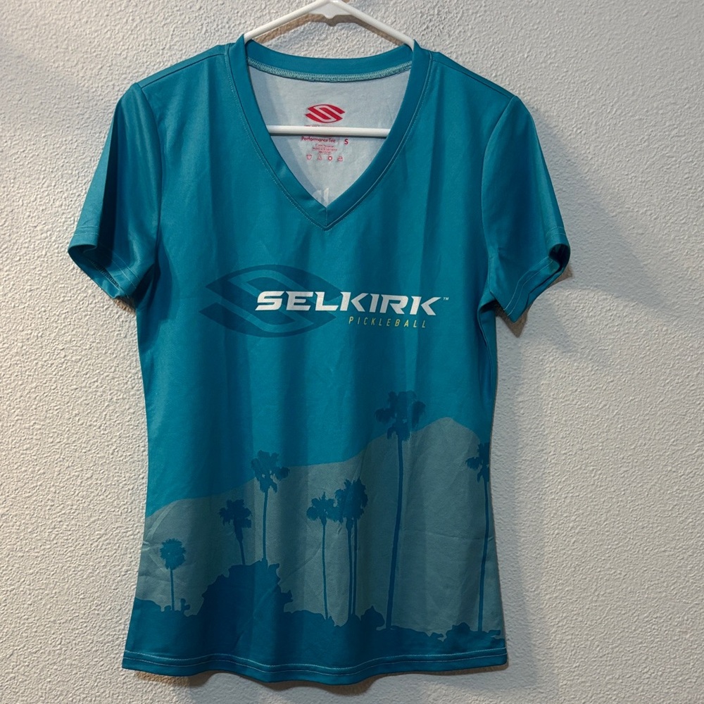 Selkirk Women's Blue Vneck Top